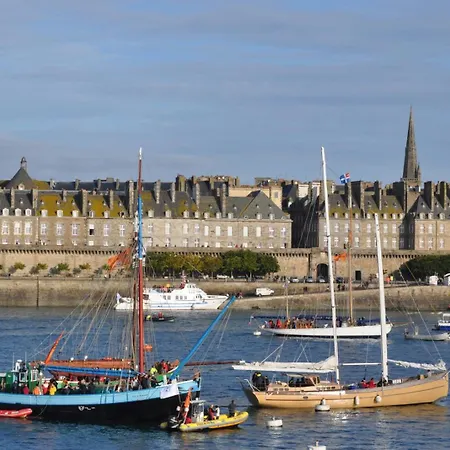 Le Pet En L'air Saint-Malo
